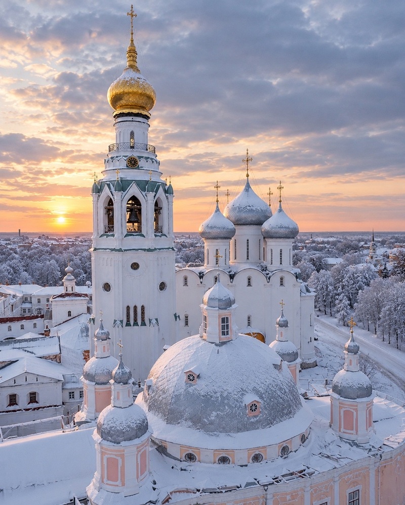 Открывая Вологодчину: от русских Колумбов до фресок Дионисия